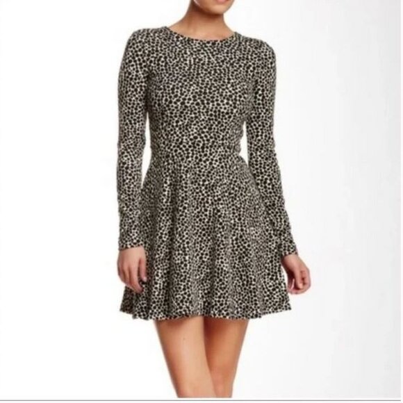 Mara Hoffman Dresses & Skirts - Mara Hoffman Sz S Women's Black White Spotted Fit and Flare Long Sleeve Dress